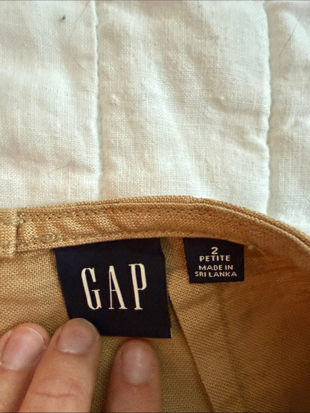 GAP Button-Front High-Rise Linen/Cotton Blend Skort in Khaki - Picture 3 of 7